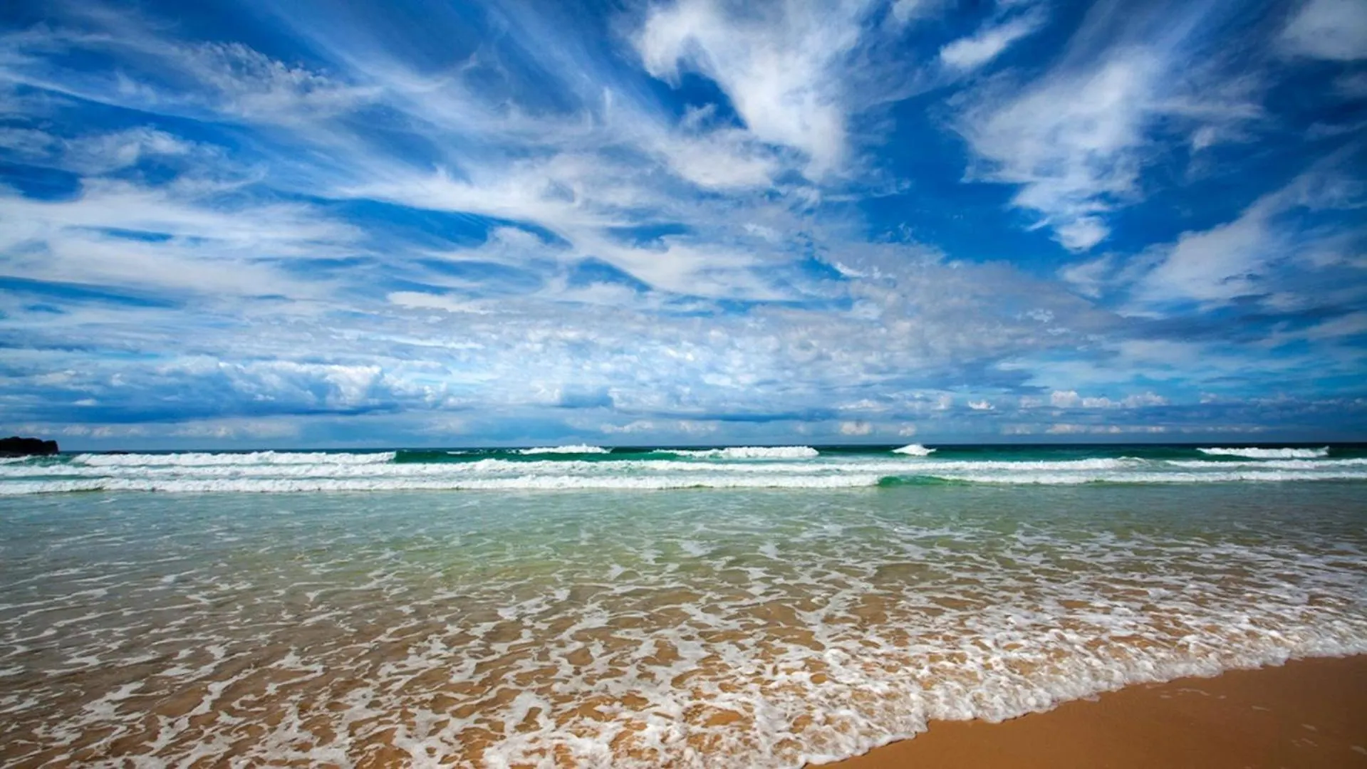 Ocean Terraces Split Level Apartment At The Beach Sunshine Beach Australia